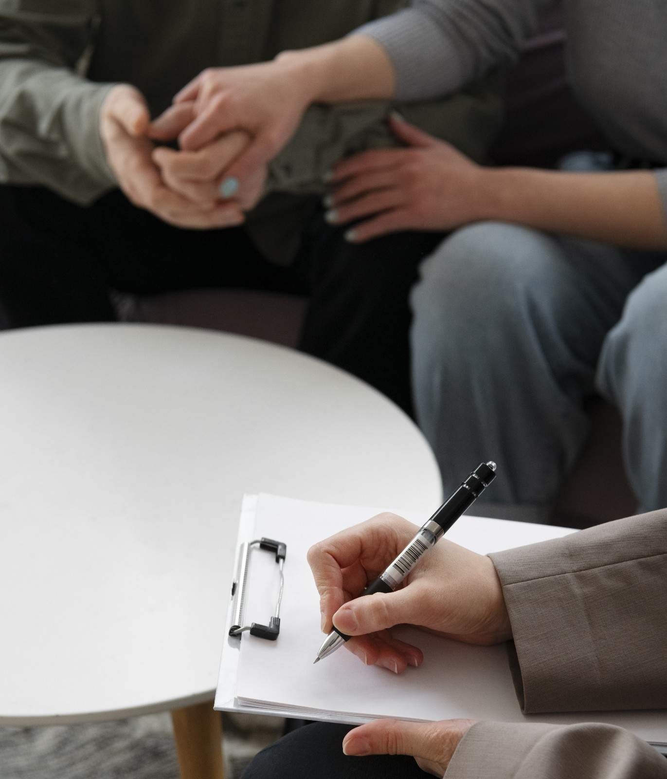 About Image - LM Wellbeing – Psychotherapist Site Template